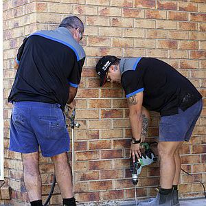 Dunrite Dan Wayne Injecting Chemical Barrier